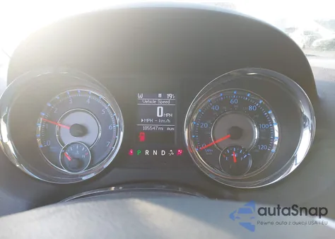 2015 Chrysler Town & Country Touring-L z USA, uszkodzony, nr VIN 2C4RC1CG6FR618581